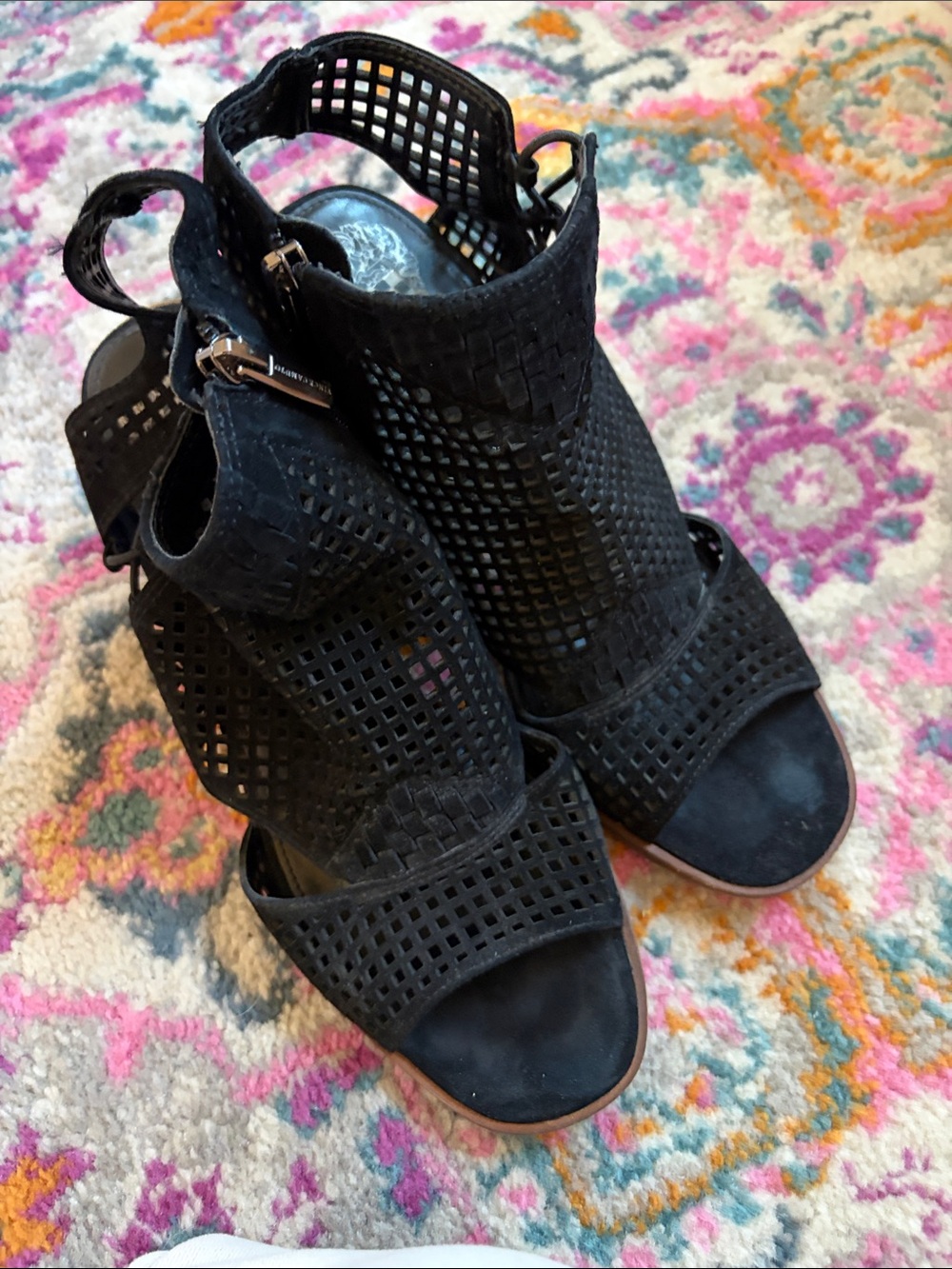Vince Camuto Black Perforated Open-Toe Block Heel Sandals